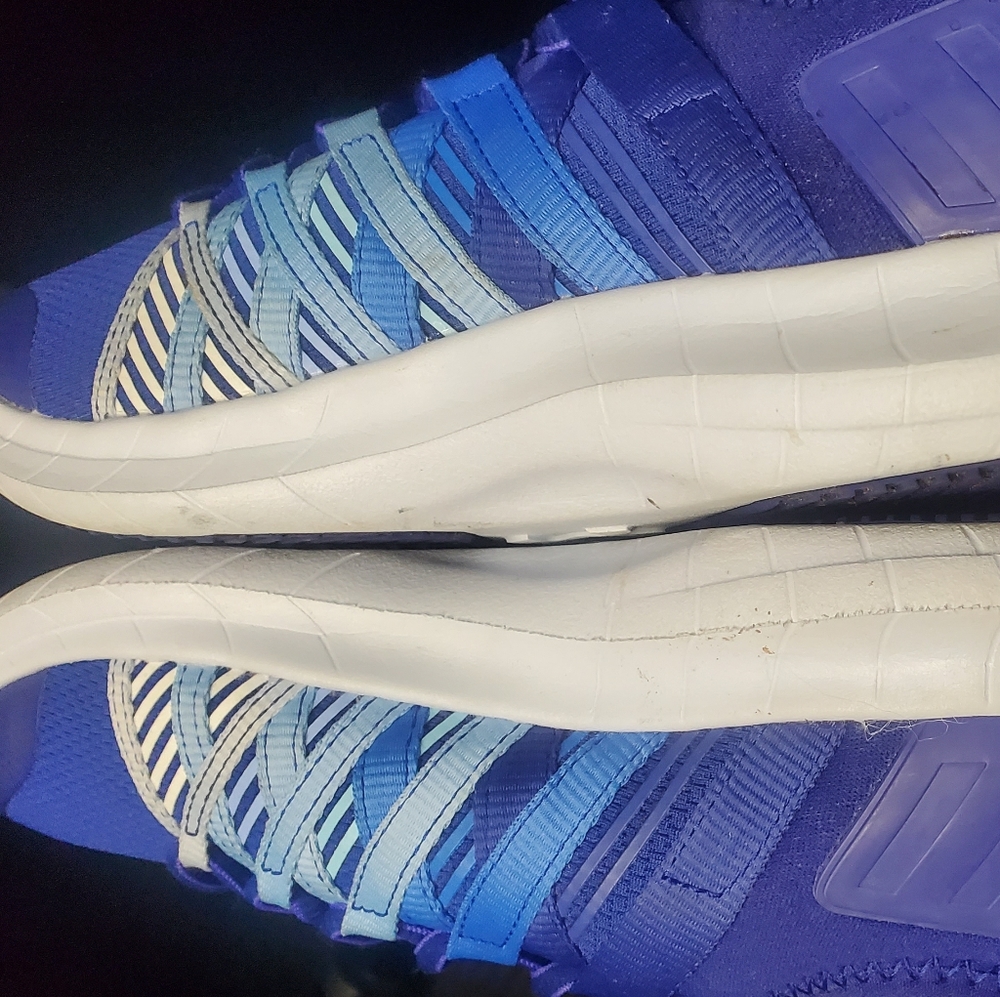 Blue and white Under Armour sneakers - Picture 3 of 5